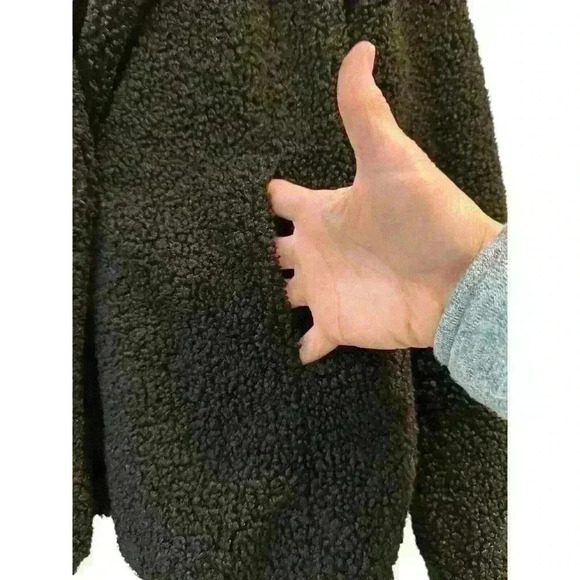 Sanctuary Women’s Teddy Shawl Collar Size Medium Black One Button Closure - Picture 4 of 10